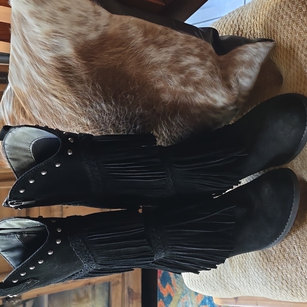 EUC Reba Fringe Leather Suede Boots - Picture 2 of 16